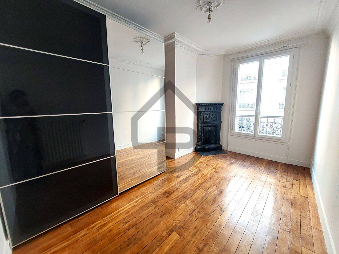 Appartement 2 pièces 34 m² · à Paris 14ème Arrondissement · 34 m² · 1 190 €/mois