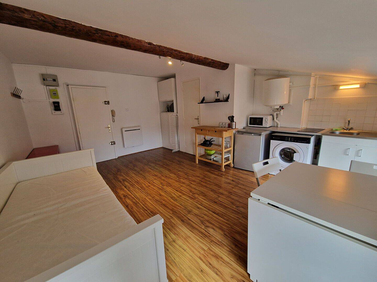 Appartement 1 pièce 19 m² · à Saint-Étienne · 19 m² · 325 €/mois