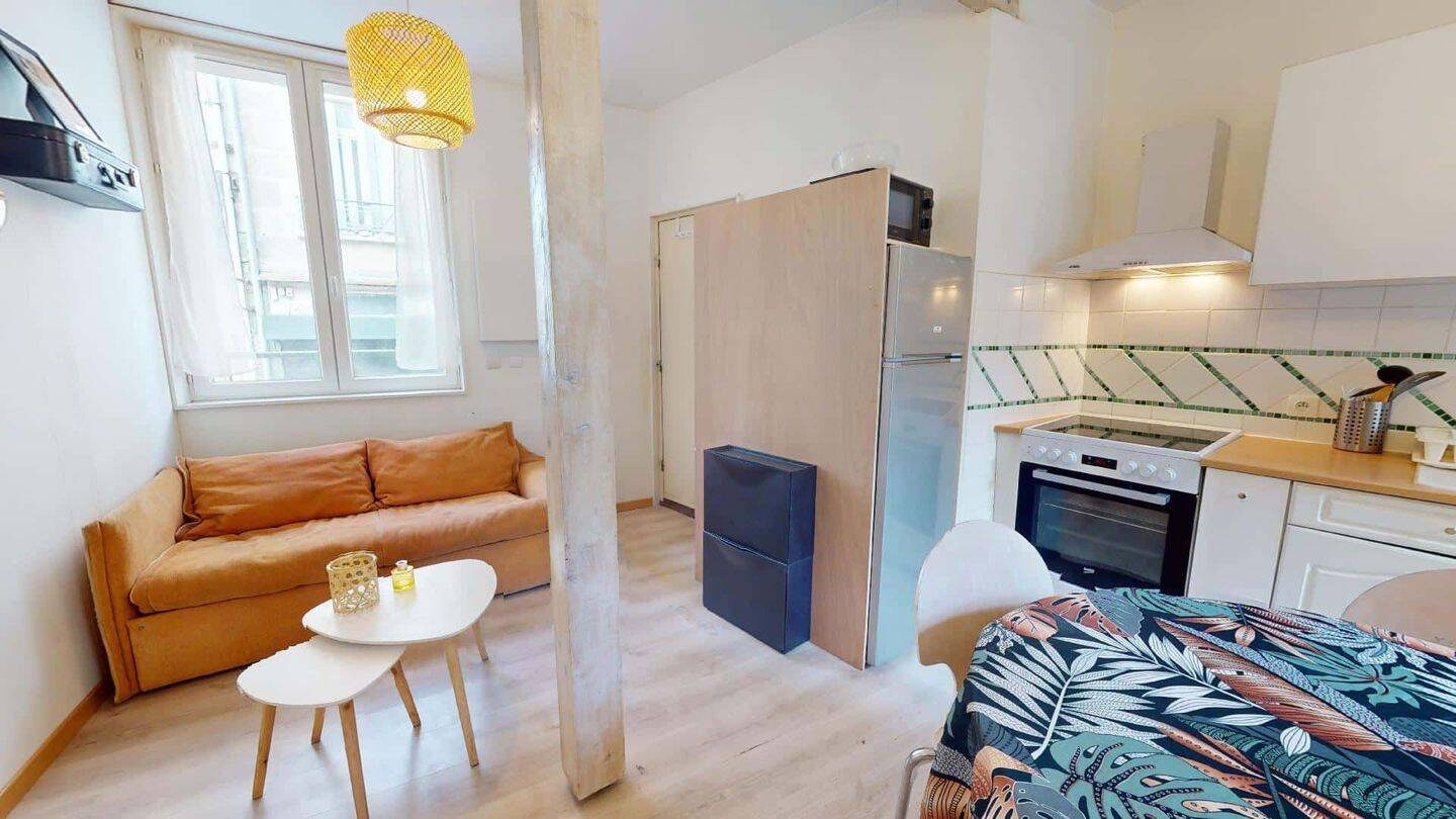 Appartement 3 pièces 54 m² · à Saint-Étienne · 54 m² · 471 €/mois