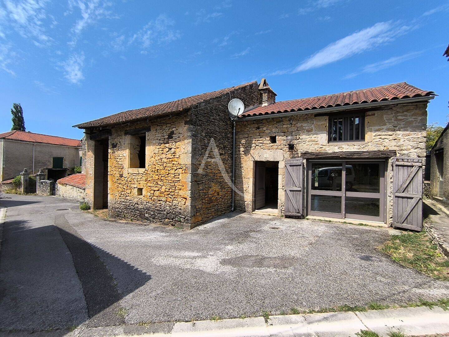 Maison 5 pièces 97 m² · à Pomarède · 97 m² · 110 000 €
