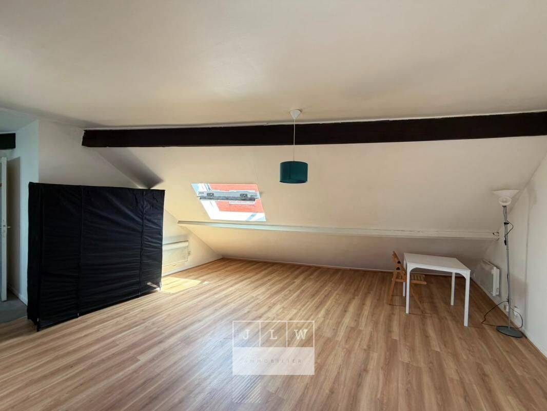 Appartement 1 pièce 25 m² · à Lille · 25 m² · 693 €