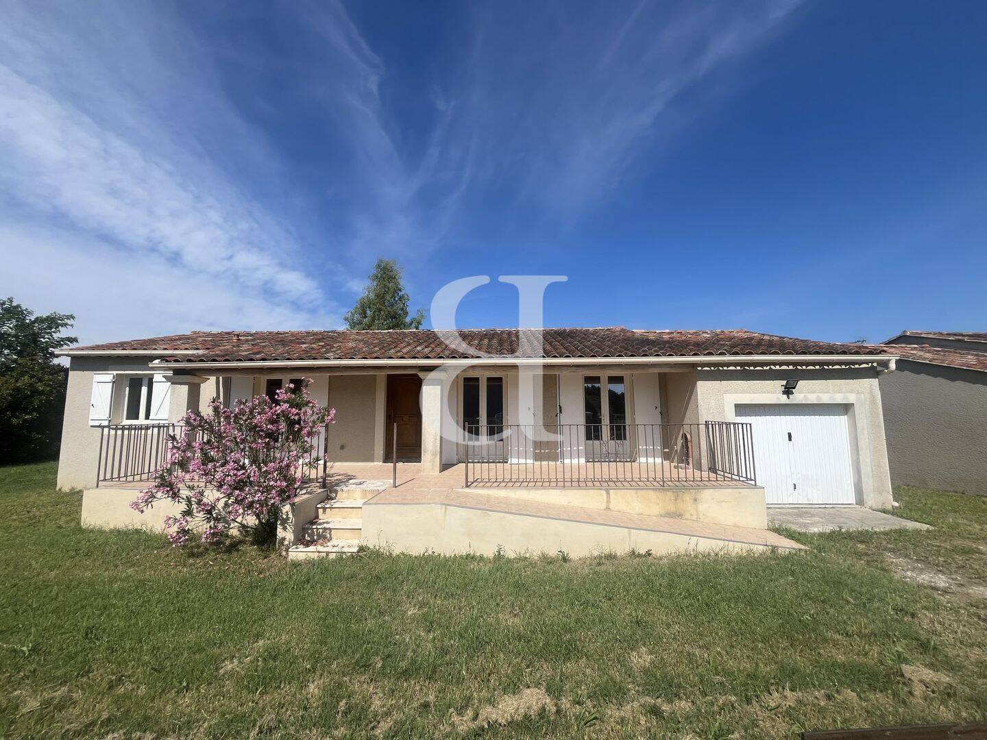 Maison 4 pièces 101 m² · à Loriol-du-Comtat · 101 m² · 352 000 €