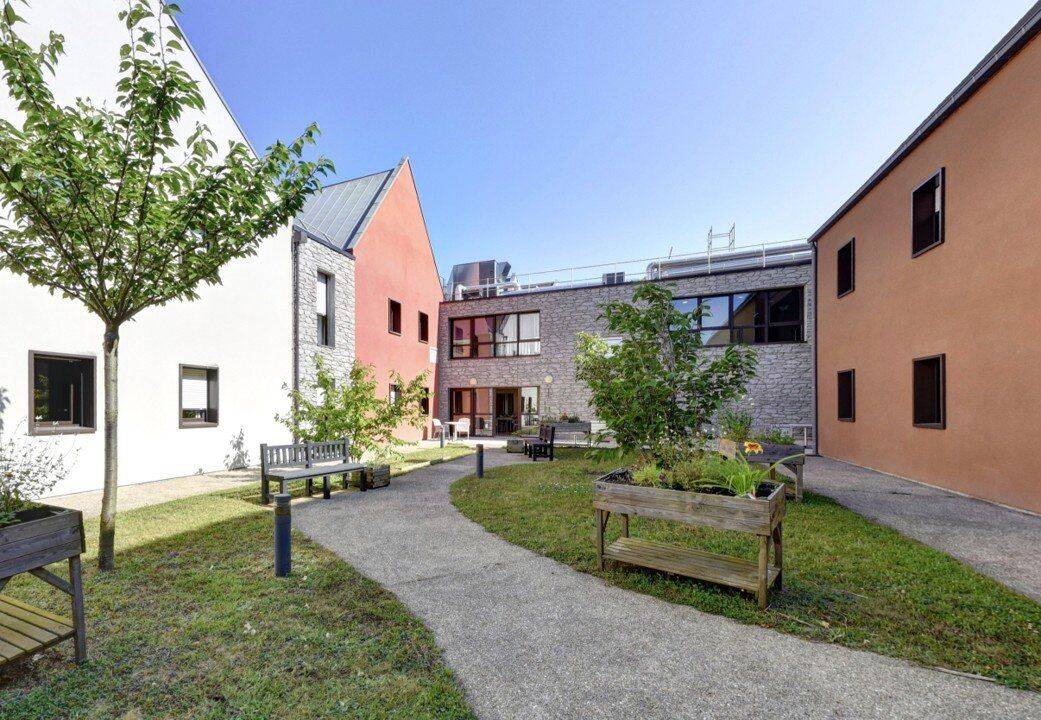 Appartement 1 pièce 20 m² · à Saint-Denis-de-l'Hôtel · 20 m² · 116 000 €