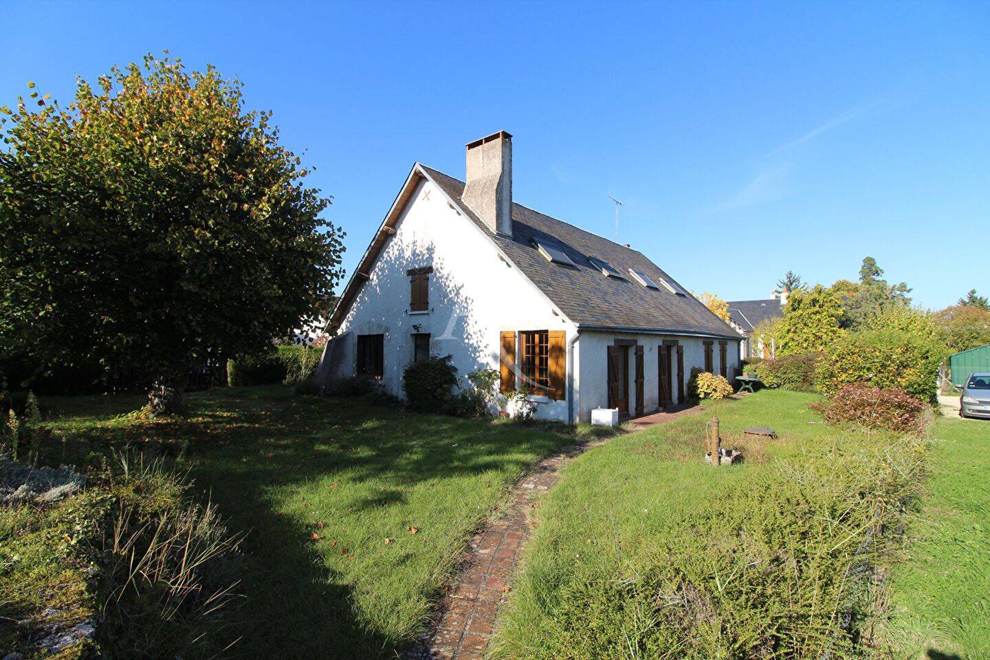 Maison 6 pièces 250 m² · à Saint-Gervais-la-Forêt · 250 m² · 299 000 €