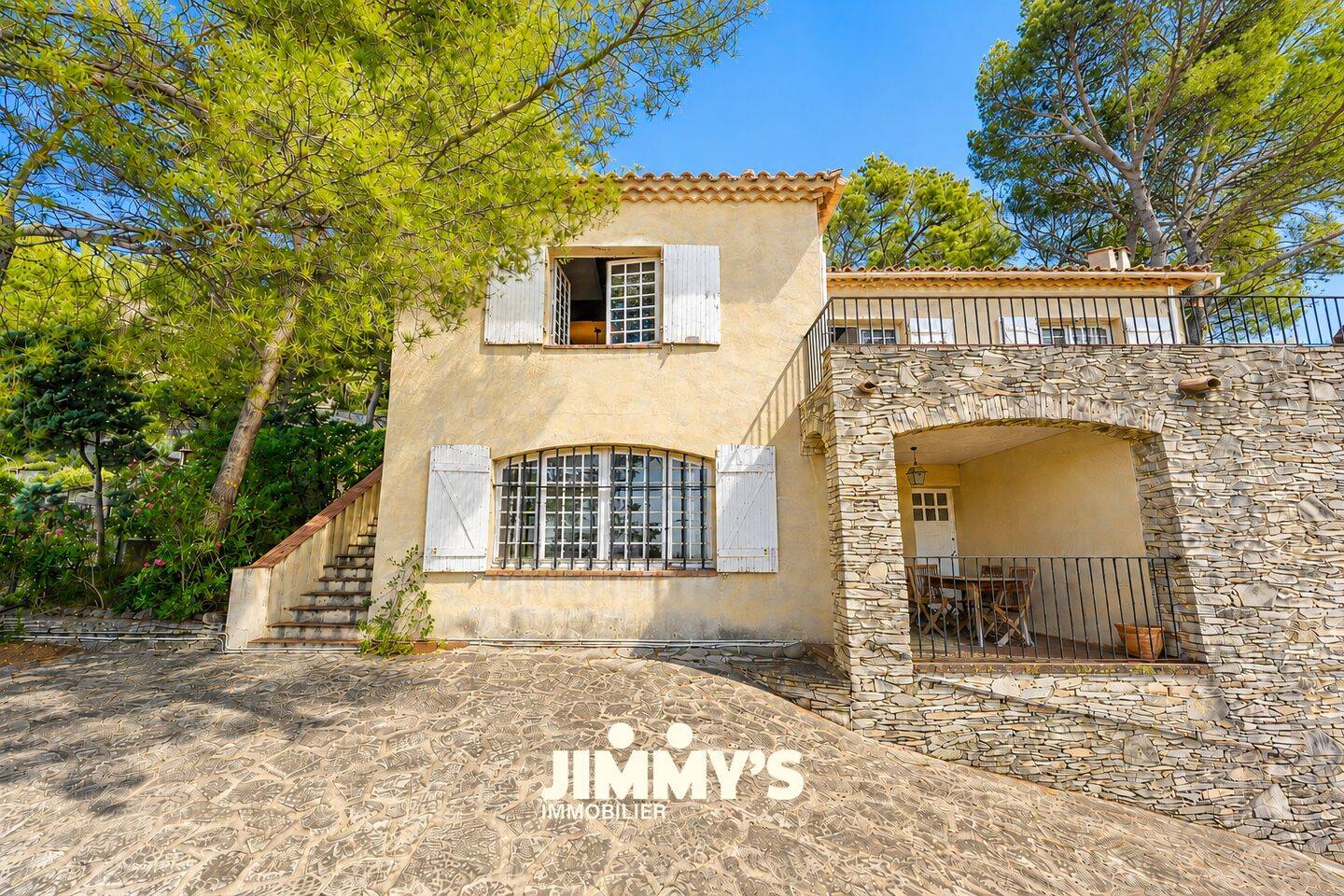 Maison 6 pièces 215 m² · à Toulon · 214,7 m² · 740 000 €