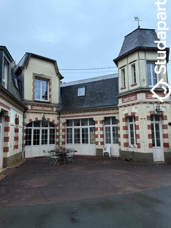 1 pièce 18 m² · à Le Mans · 18 m² · 425 €