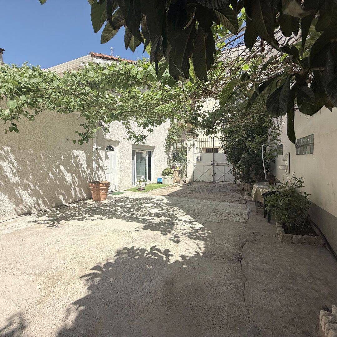 Maison 4 pièces 154 m² · à Béziers · 154 m² · 230 000 €