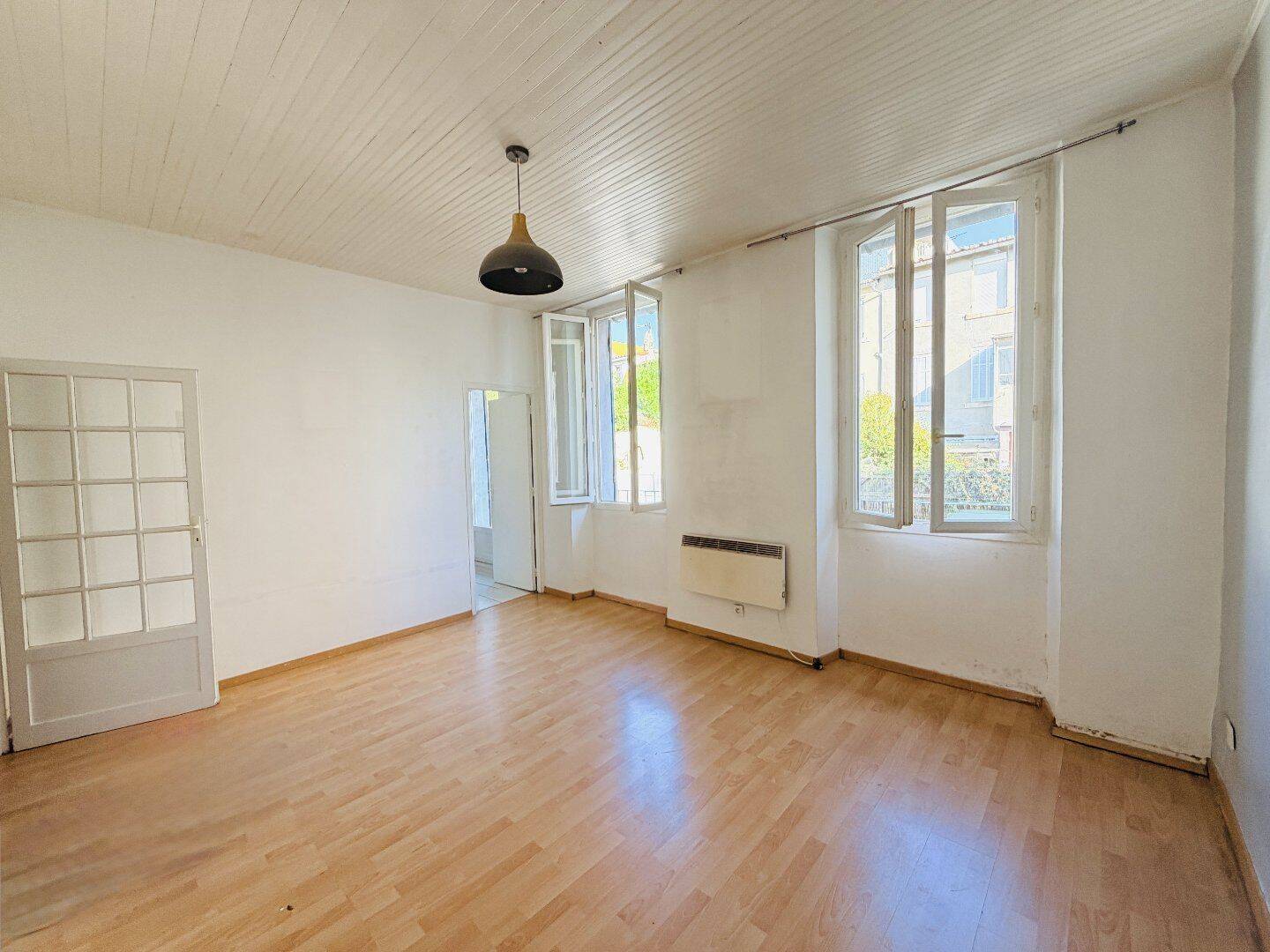 Appartement 2 pièces 43 m² · à Marseille 1er Arrondissement · 43 m² · 170 000 €