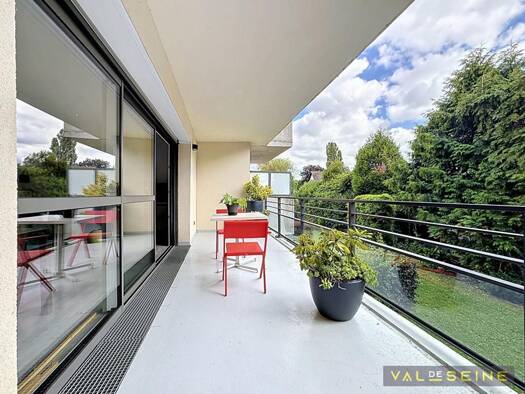 Appartement à vendre 345 000 € 3 pièces 2 chambres 75 m² Étage 1/3 L'Eglise Bois-Guillaume 76230