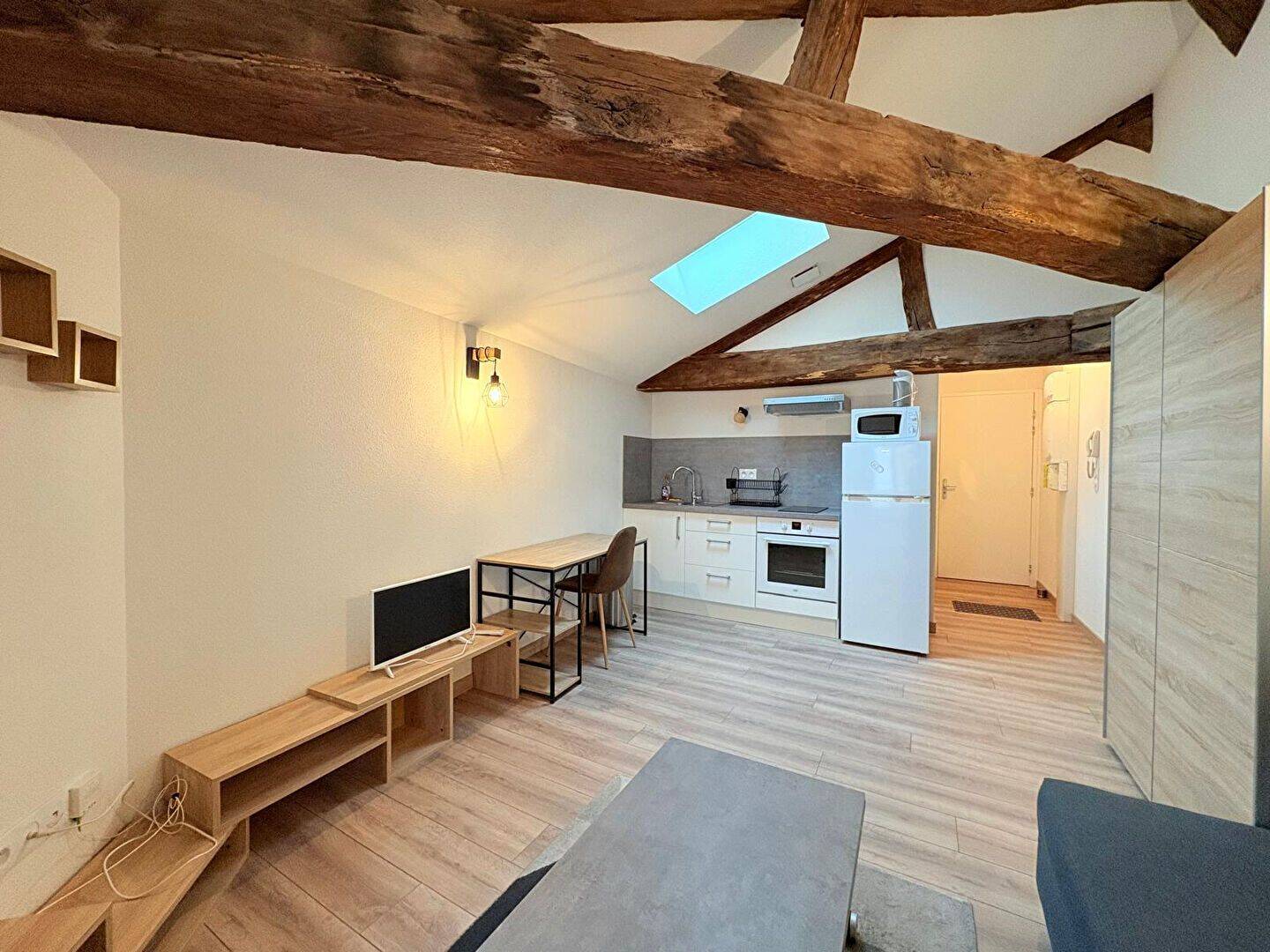 Appartement 1 pièce 23 m² · à Saint-Amour · 23 m² · 365 €
