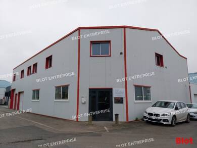Espace bureau à vendre 680 000 € 700 m² de bureaux Villages Theix 56450