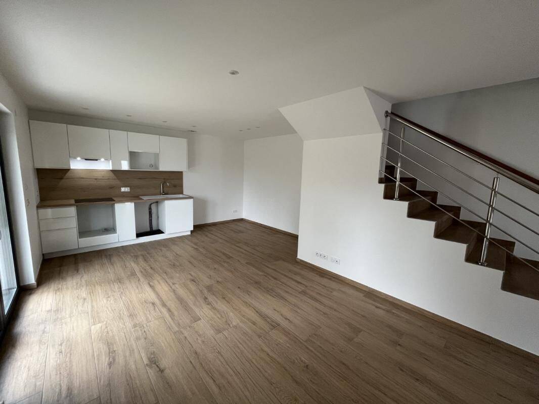 Maison 3 pièces 73 m² · à Villars-les-Dombes · 73 m² · 1 110 €