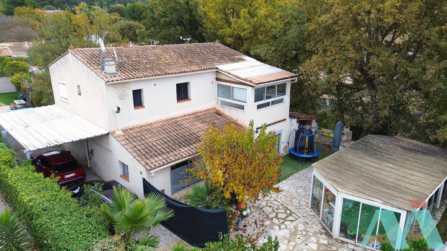 Maison 6 pièces 120 m² · à Le Castellet · 120 m² · 485 000 €