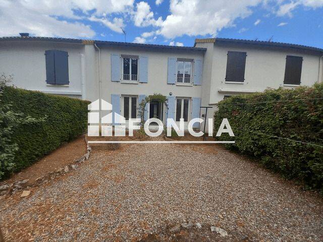 Maison 5 pièces 96 m² · à Poitiers · 95,9 m² · 800 €