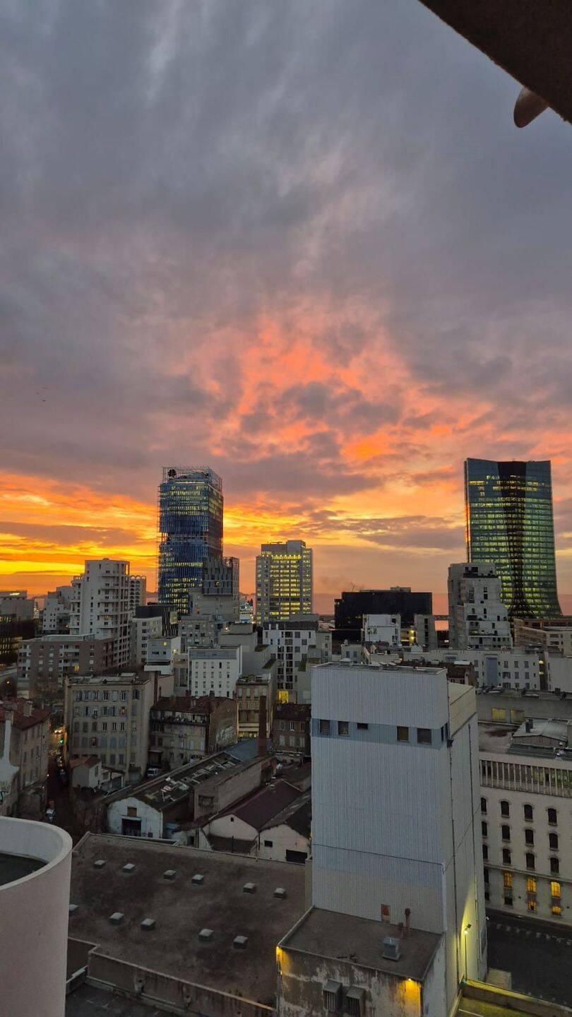 Appartement 4 pièces 71 m² · à Marseille 3ème Arrondissement · 70,7 m² · 260 000 €