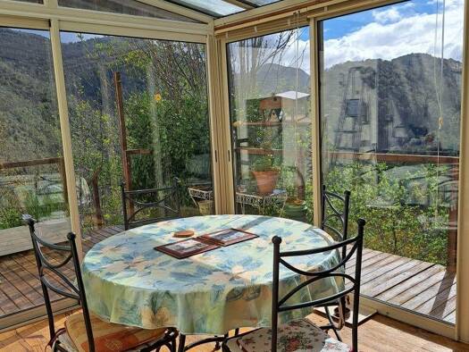 Maison en viager 33 200 € 6 pièces 2 chambres 107 m² 400 m² de terrain Cailla 11140