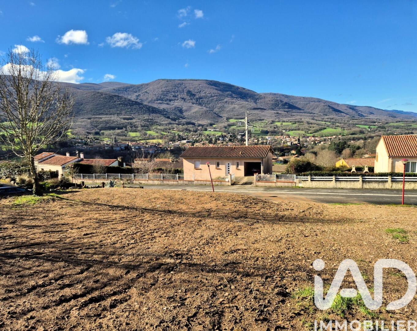 Terrain de 912 m² à Saint-Amans-Valtoret - photo 2