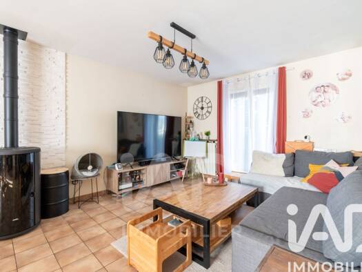 Maison à vendre 359 000 € 5 pièces 3 chambres 105 m² 385 m² de terrain Nord Est Epone Épône 78680