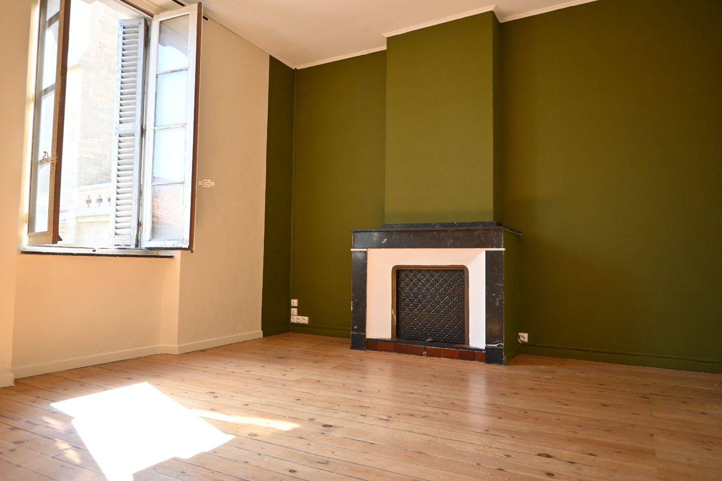 Appartement 4 pièces 124 m² · à Carcassonne · 124 m² · 115 000 €
