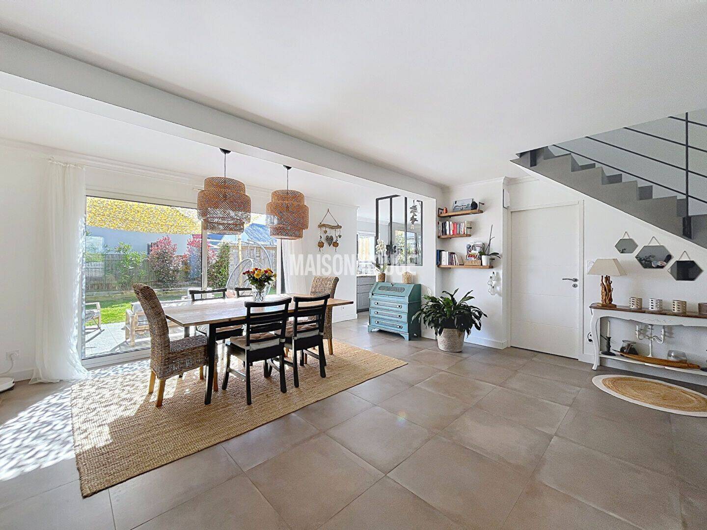 Maison 6 pièces 160 m² · à Saint-Méloir-des-Ondes · 160 m² · 548 000 €