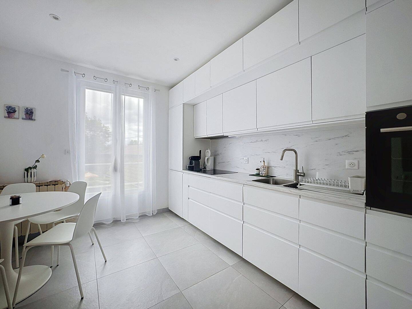 Appartement 4 pièces 93 m² · à Aix-les-Bains · 93 m² · 1 300 €/mois