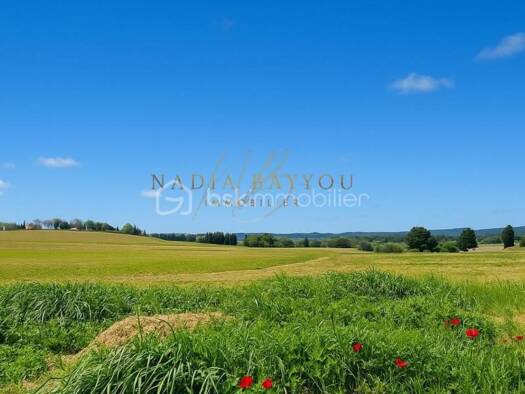 Terrain constructible viabilisé à vendre 76 000 € 500 m² de terrain Pennautier 11610