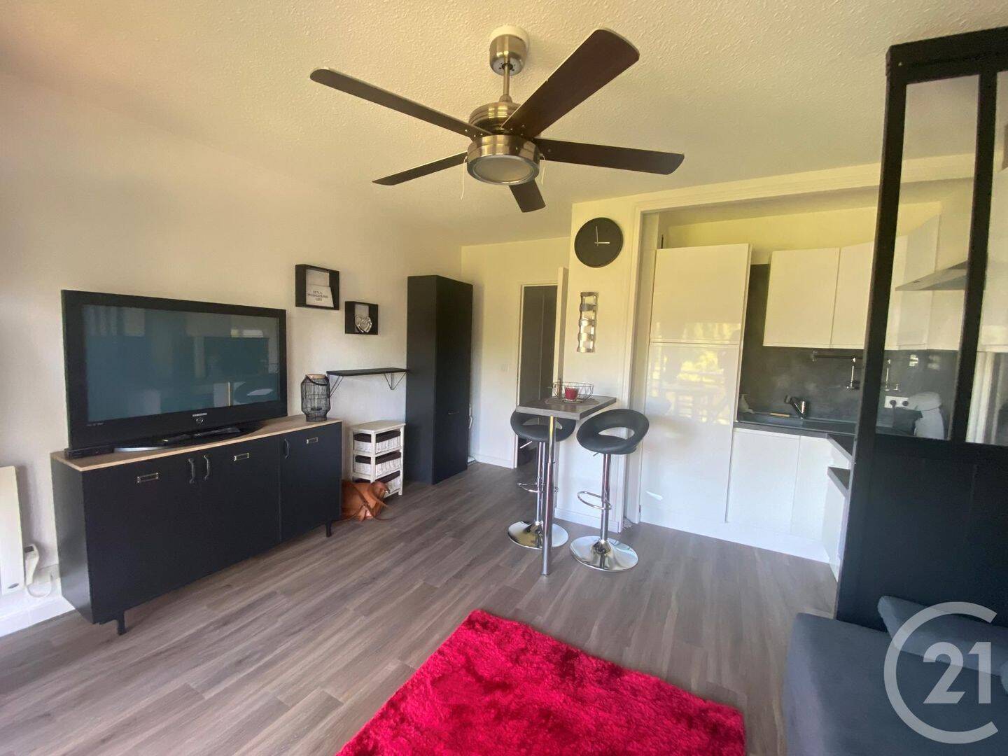 Appartement 1 pièce 25 m² · à Six-Fours-les-Plages · 25 m² · 656 €/mois