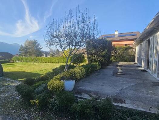 Maison de plain-pied à vendre 400 000 € 4 pièces 3 chambres 1 079 m² de terrain Brison-Saint-Innocent 73100