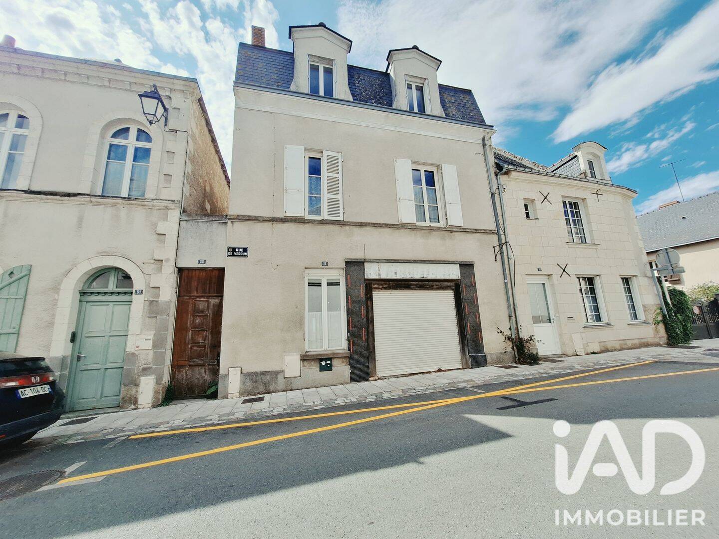 Maison 8 pièces 197 m² · à Brissac Loire Aubance · 197 m² · 360 000 €