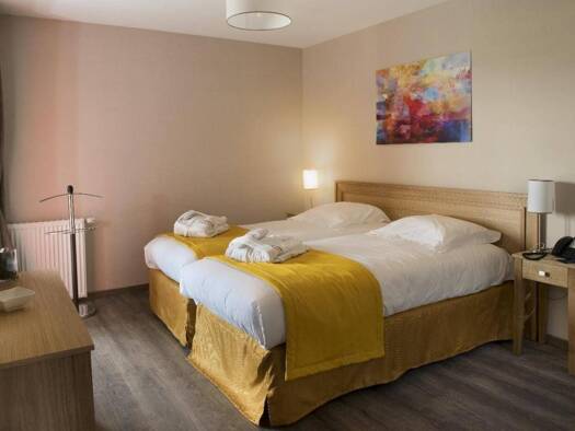 Appartement à louer - logement étudiant 650 € 2 pièces 1 chambre 45 m² disponible dès maintenant Pau Nord Pau 64000