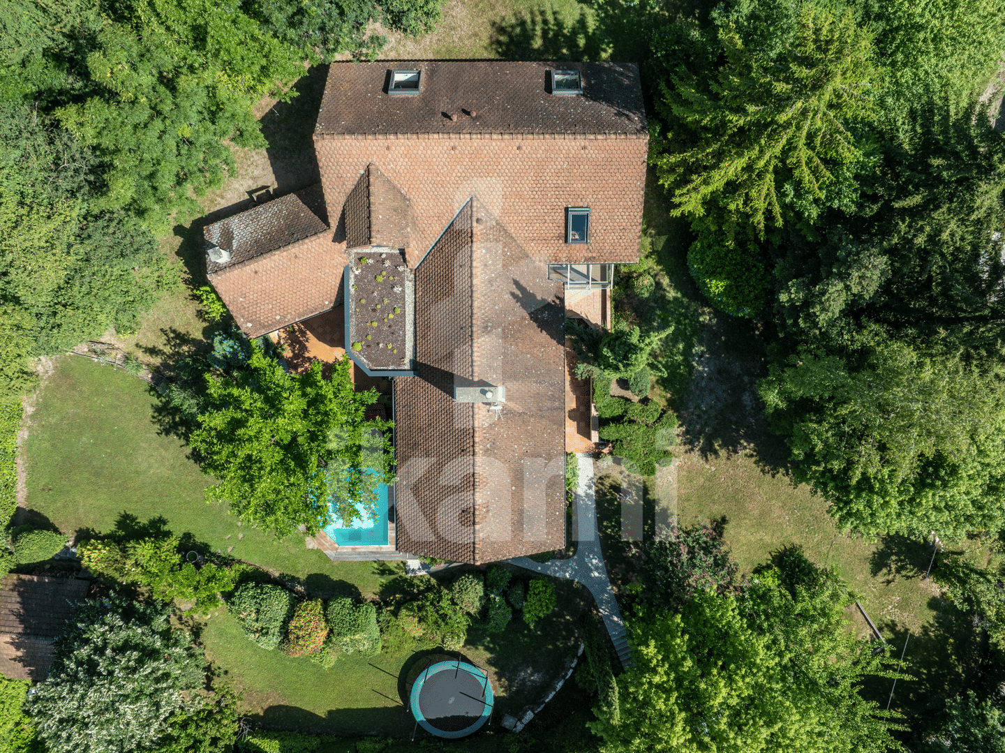 Maison 7 pièces 246 m² · à Corenc · 246 m² · 989 000 €