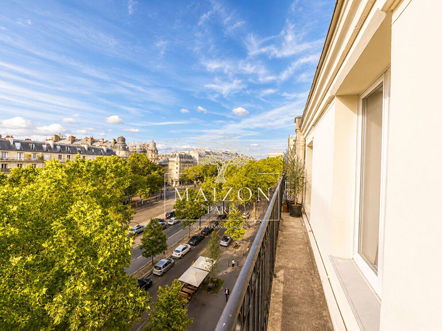 Appartement 6 pièces 150 m² · à Paris 16ème Arrondissement · 150 m² · 1 980 000 €