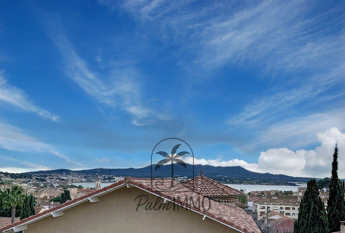 Appartement 2 pièces 49 m² · à Sanary-sur-Mer · 49,2 m² · 345 000 €