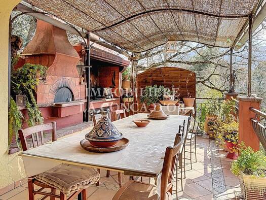 Appartement à vendre 344 000 € 4 pièces 3 chambres 91 m² RDC/3 Tourrette-Levens 06690