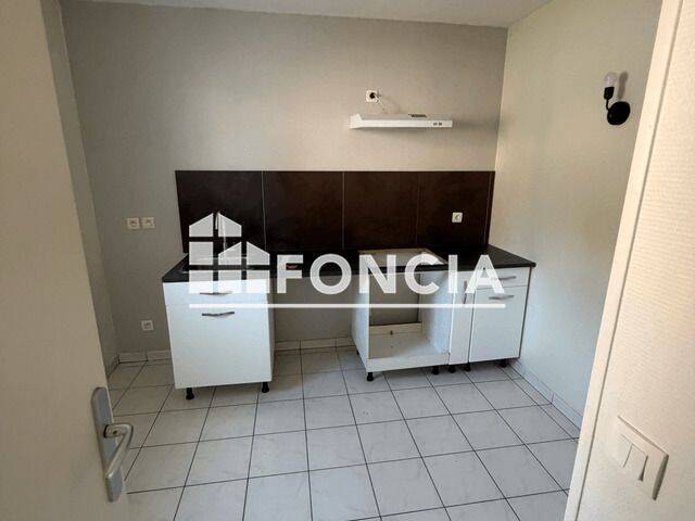 Maison 3 pièces 71 m² · à Pineuilh · 71,4 m² · 652 €