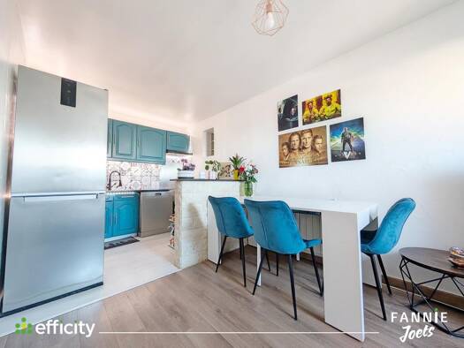 Duplex à vendre 204 000 € 4 pièces 2 chambres 65 m² Étage 3/3 Chennevieres Conflans-Sainte-Honorine 78700