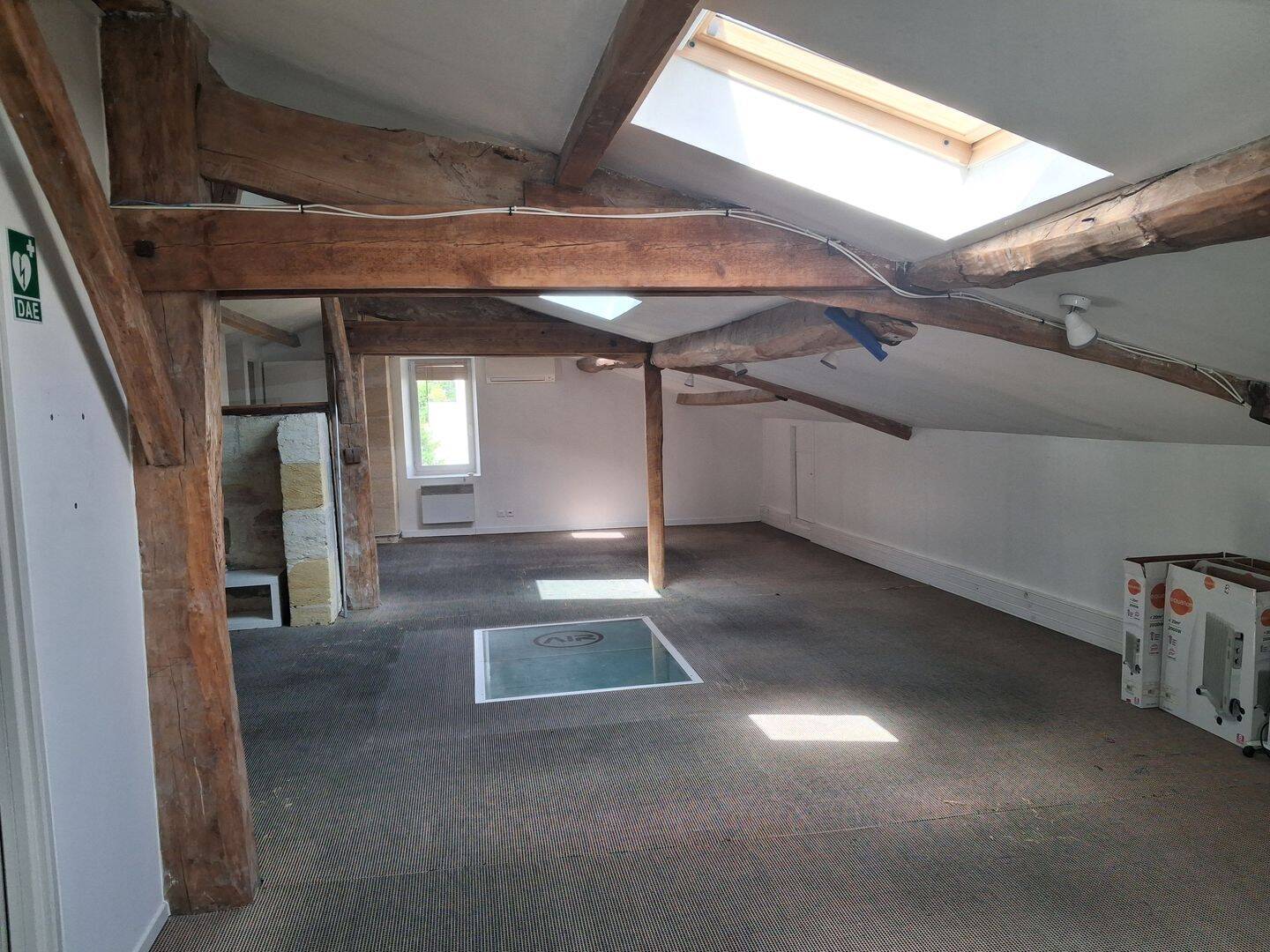 Appartement 3 pièces 82 m² · à Bordeaux · 82 m² · 225 000 €
