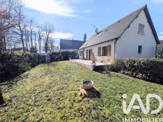Maison à vendre 325 000 € 5 pièces 4 chambres 125 m² 617 m² de terrain Morier-Rigny-Pont Volant-Joué Centre Joué-lès-Tours 37300