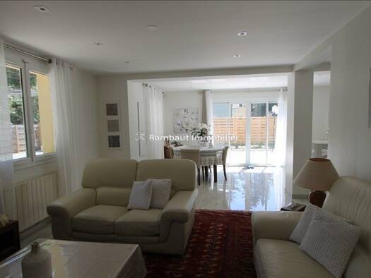 Maison à louer 3 400 € 5 pièces 4 chambres 150 m² Le Plateau Louveciennes 78430