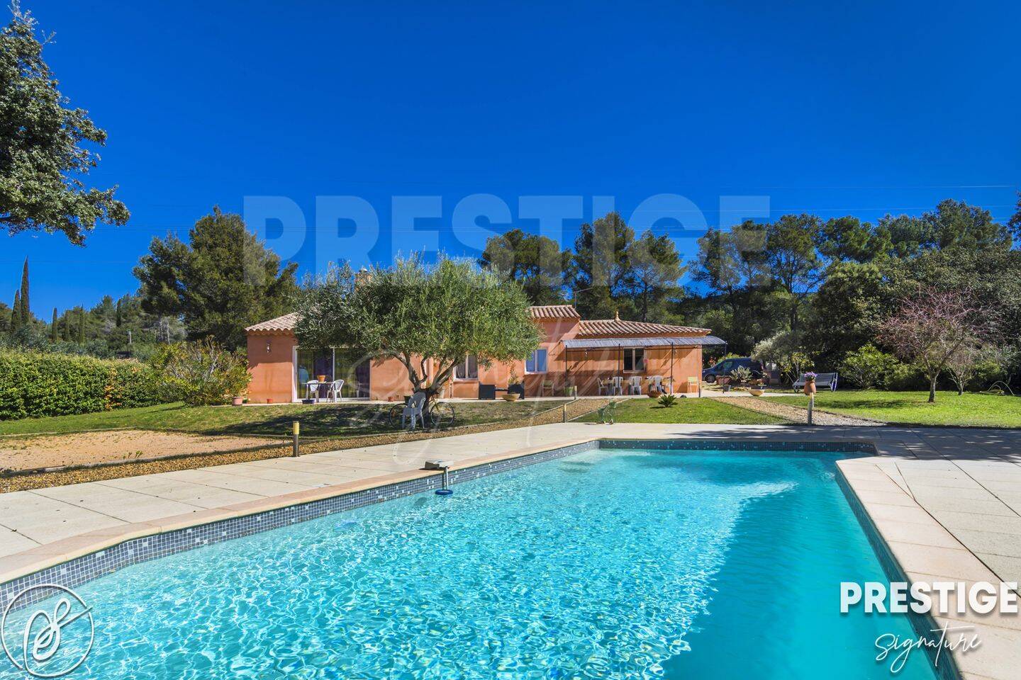 Maison 5 pièces 126 m² · à Le Beausset · 126 m² · 830 000 €