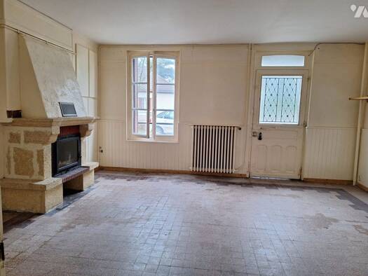 Maison à vendre 69 000 € 4 pièces 2 chambres 188 m² de terrain Aubigny-sur-Nère 18700