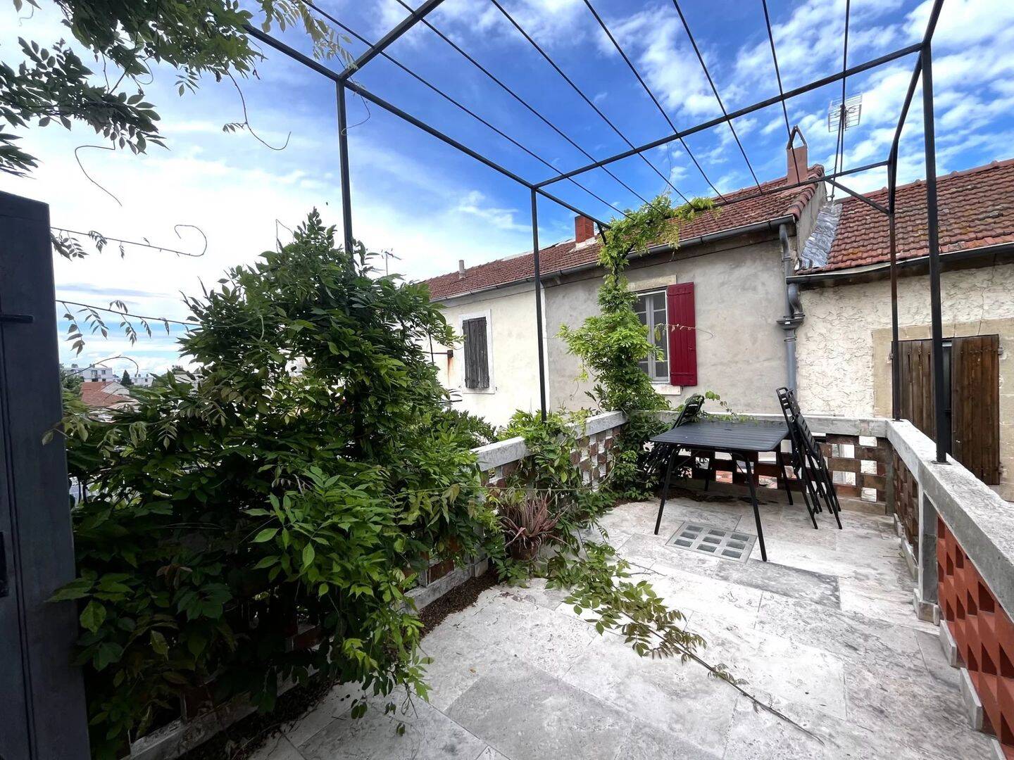 Maison 3 pièces 82 m² · à Arles · 82 m² · 1 000 €/mois