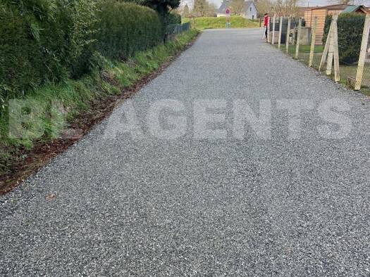 Terrain constructible viabilisé à vendre 76 000 € 1 075 m² de terrain Thil-Manneville 76730