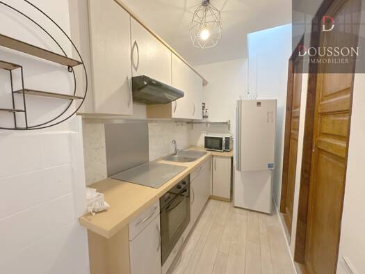 Appartement à vendre 169 000 € 2 pièces 1 chambre 35 m² Étage 1/2 Le Grau-du-Roi 30240