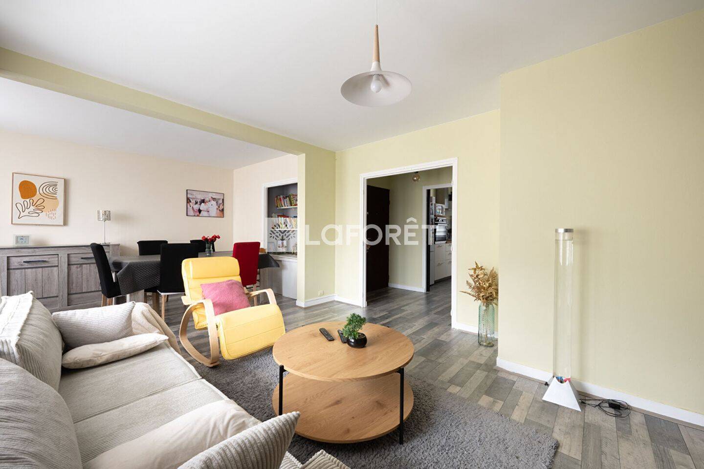 Appartement 6 pièces 103 m² · à Conflans-Sainte-Honorine · 103 m² · 249 000 €