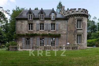 Château à vendre 748 000 € 10 pièces 5 chambres 450 m² 9 517 m² de terrain Nord Scaer 29390