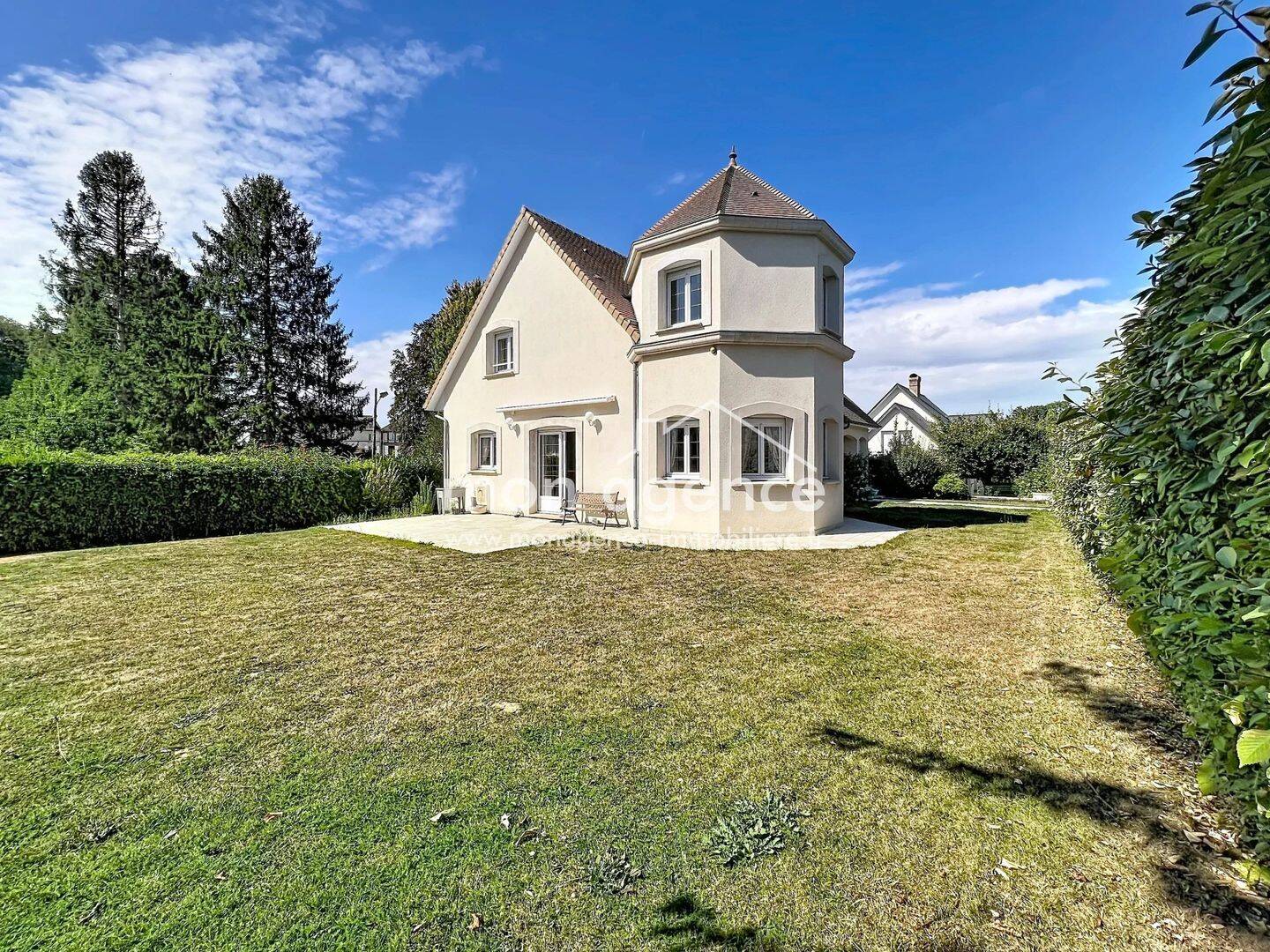 Maison 6 pièces 168 m² · à Isneauville · 168 m² · 494 000 €