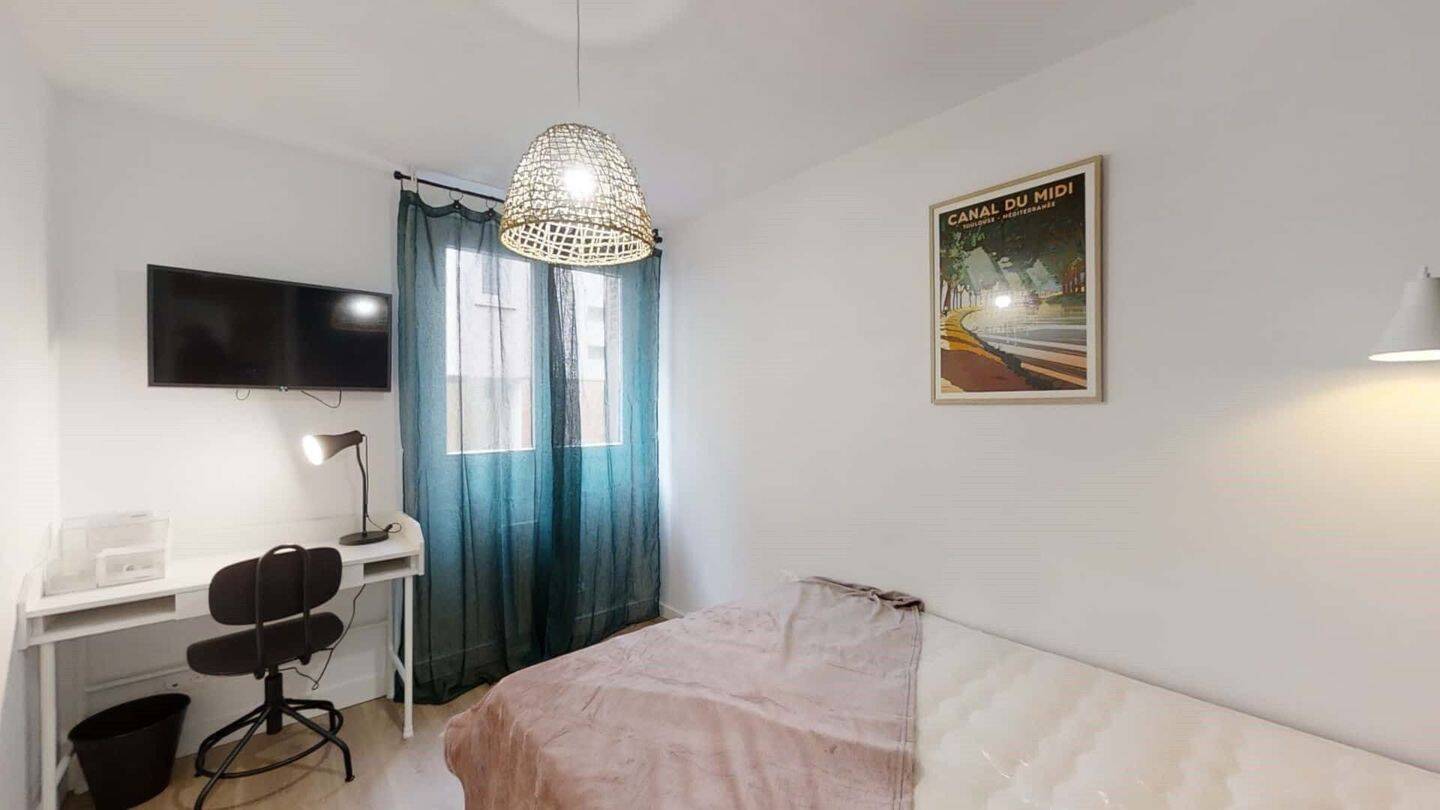 1 pièce 15 m² · à Toulouse · 15 m² · 471 €/mois