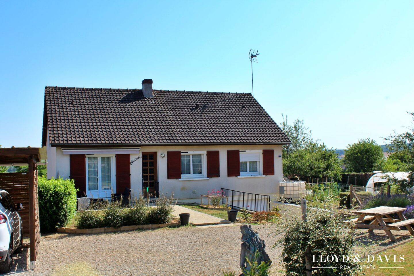 Maison 3 pièces 78 m² · à Château-Renard · 78 m² · 25 800 €