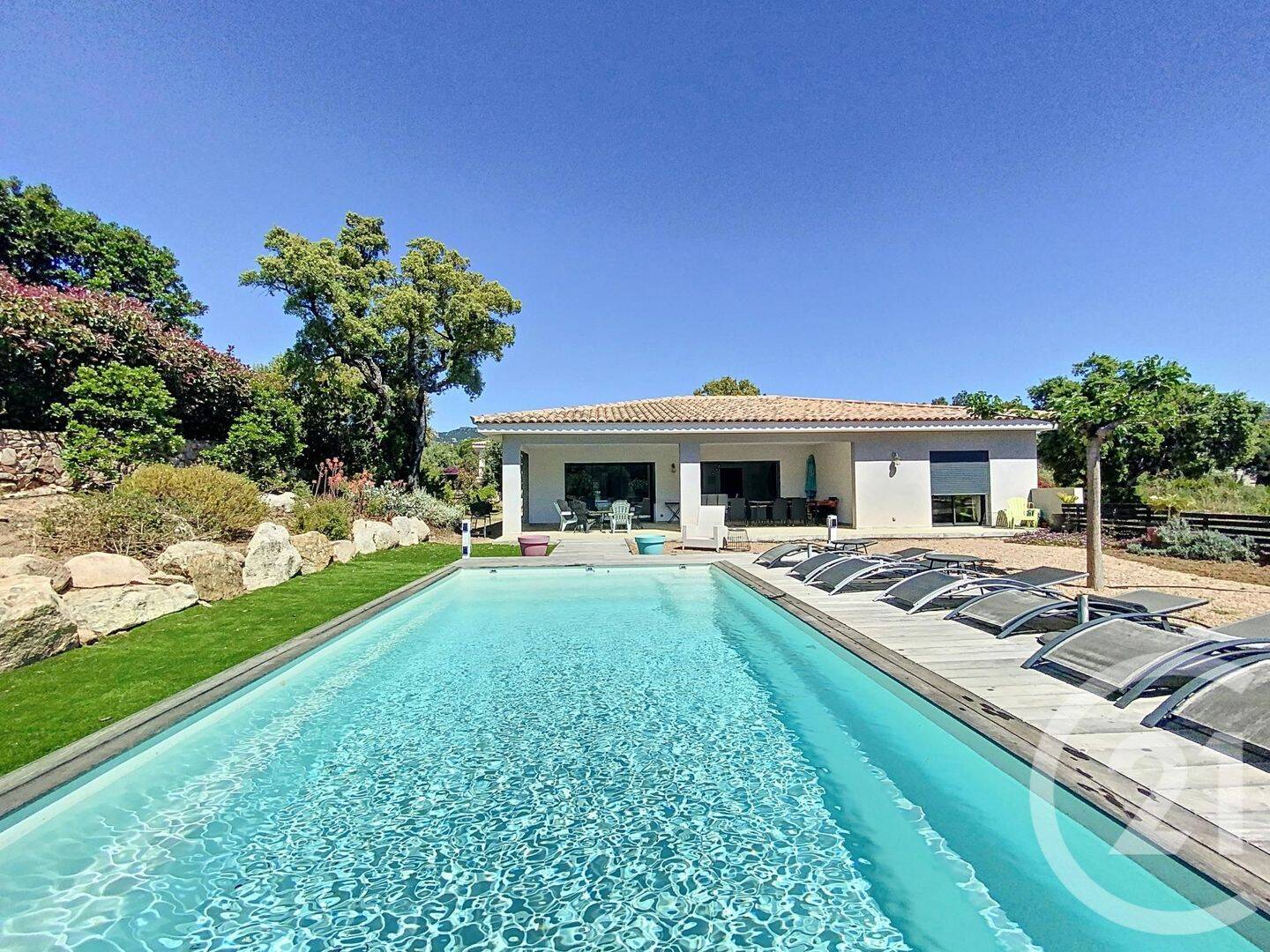 Maison 5 pièces 140 m² · à Lecci · 140 m² · 958 000 €